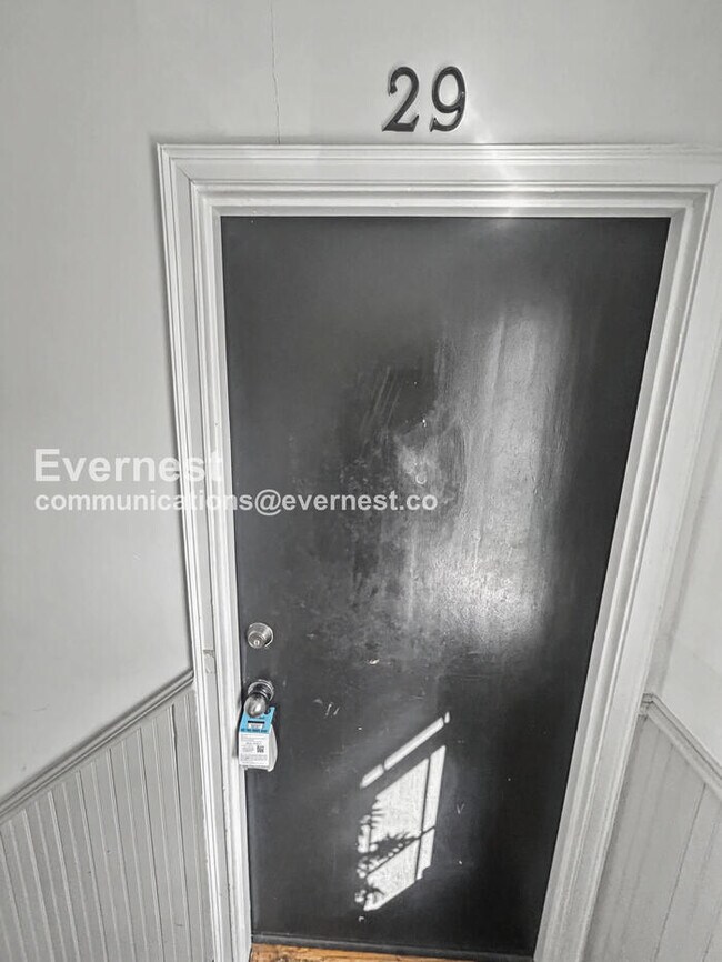 Foto del edificio - 841 Frederica St NE