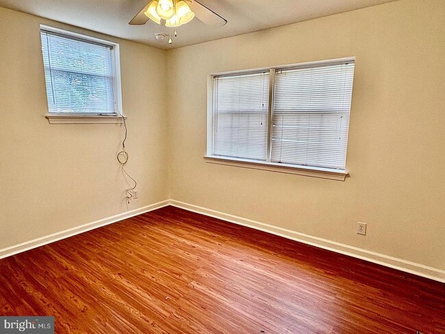 Building Photo - 1316 Rowe St