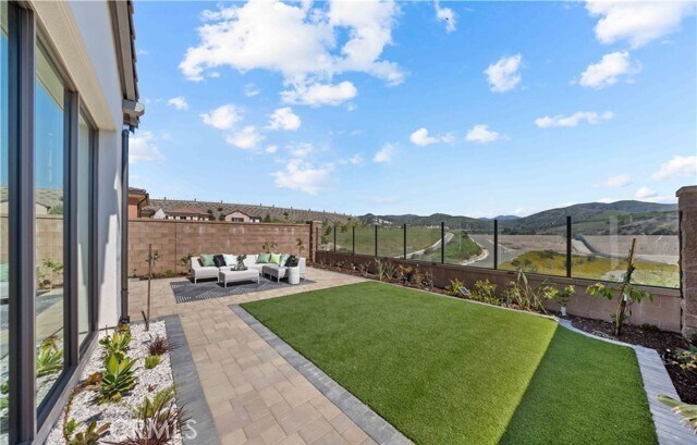 Foto del edificio - 140 Tomahawk