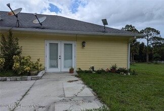 Building Photo - 7950 92nd Ave