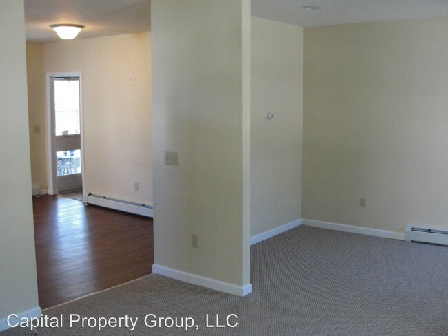 Building Photo - 2 br, 1 bath House - 104 Main St