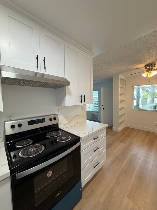 Foto del edificio - Buena Capri Apartments