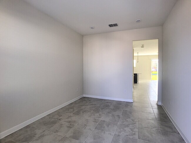 Foto del edificio - Spacious 3-Bedroom Townhouse Retreat in Kissimmee – Modern Comfort!