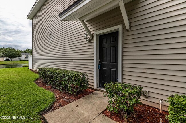 Building Photo - 9480 Grand Falls Dr