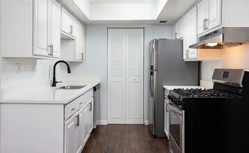 Building Photo - The Hills at East Cobb