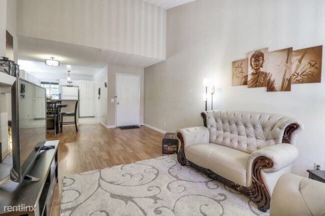 Foto del edificio - 37000 Meadowbrook Common