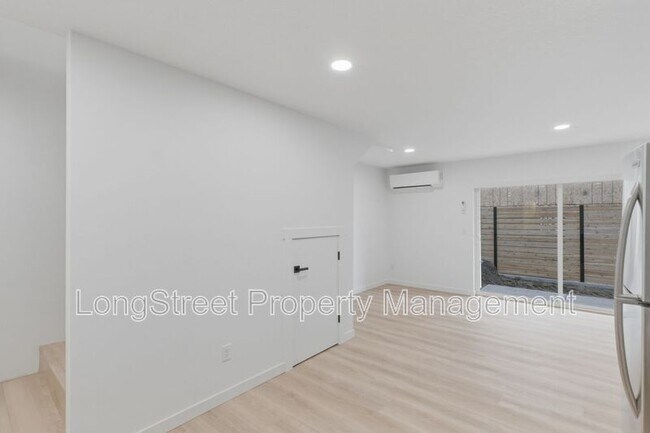 Foto del edificio - 816 S 19th St