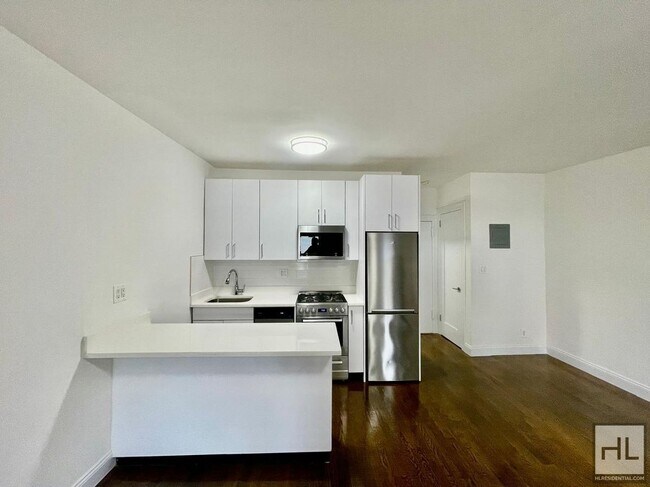 Foto del edificio - EAST 65 STREET