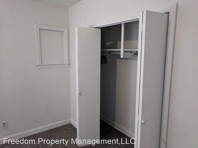 Foto del edificio - 2 br, 1 bath House - 5107 Sequoia Rd