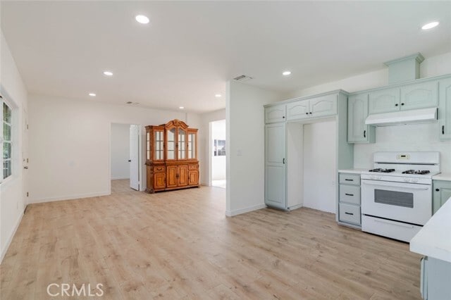 Foto del edificio - 13716 Judd St