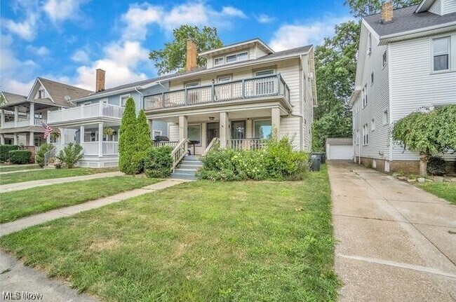 Building Photo - 1275 Donald Ave