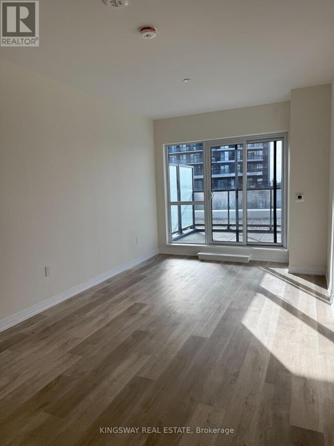 Photo du bâtiment - 15 Watergarden Dr