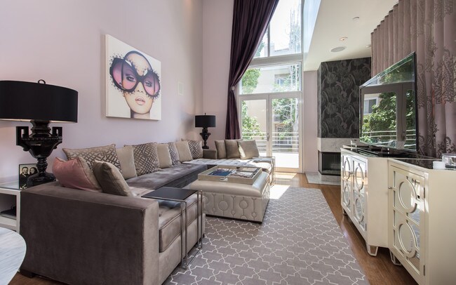 Foto del edificio - 1436 N Detroit St