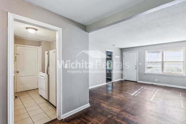 Foto del edificio - 3 bedroom 1 bath home
