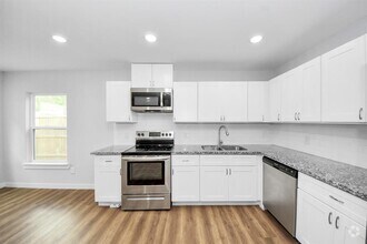 Building Photo - 6617 Bacher St
