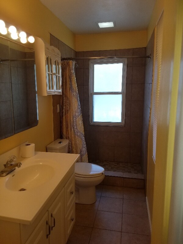 Foto del edificio - 13406 Boca Ciega Ave