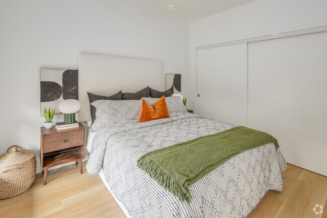 1 chambre, 1 salle de bain - 553 pi2 - Chambre - The Gateway