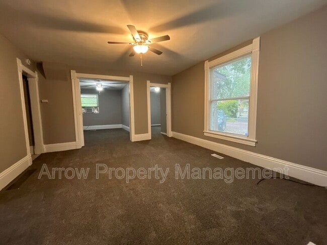 Foto del edificio - 445 N 25th St