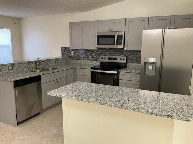Foto del edificio - 5252 NW Gamma St