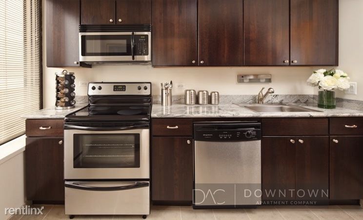 Primary Photo - Studio, 1 bath Apartment - 300 N Mcclurg Ct