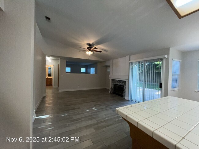 Building Photo - Beautiful Updated Home