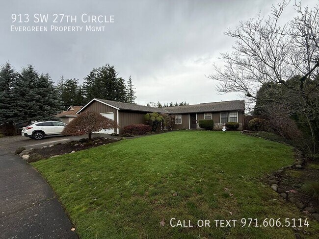 Foto del edificio - 913 SW 27th Cir