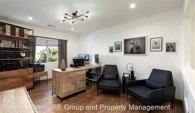 Foto del edificio - 4 br, 3 bath House - 1394 Glassy Pond Ave