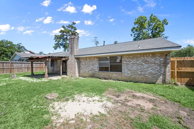 Foto del edificio - 7415 Creekfield Dr