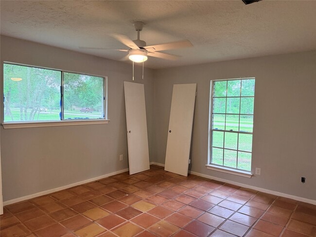 Foto del edificio - 2314 Roman Forest Blvd