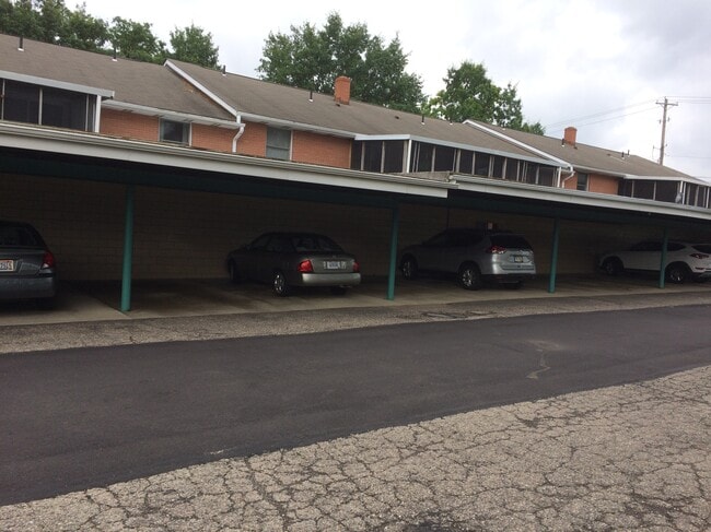 Carport S - 7065 Starcliff Ave NW