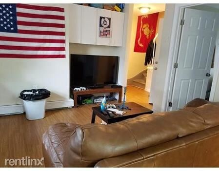 Building Photo - 1 br, 1 bath Apartment - 4 Harvard Pl