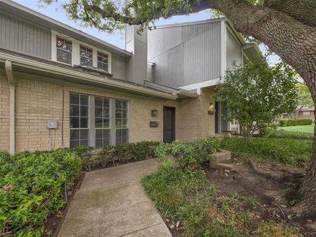 Foto del edificio - 7611 Woodthrush Dr