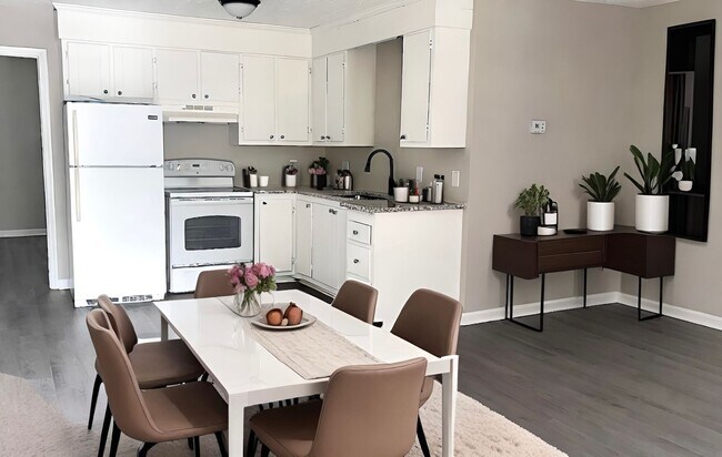 Foto del edificio - 3214 Summer Pl