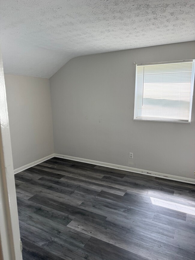 Building Photo - 1563 Gault St