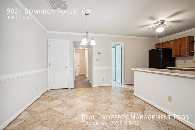 Building Photo - 9827 Dominion Forest Cir