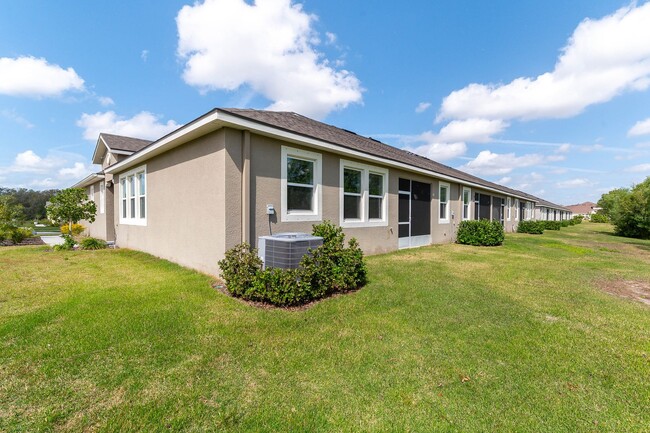 Building Photo - Silverbridge Trail, Harmony