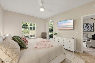 Building Photo - 871 Tanbark Dr