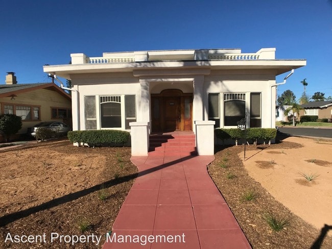 Building Photo - 2484 Capitan Ave
