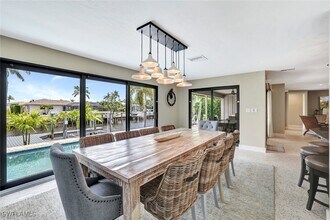 Building Photo - 219 Geranium Ct