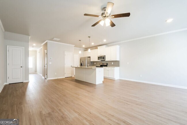 Foto del edificio - 5350 Fox Den Rd