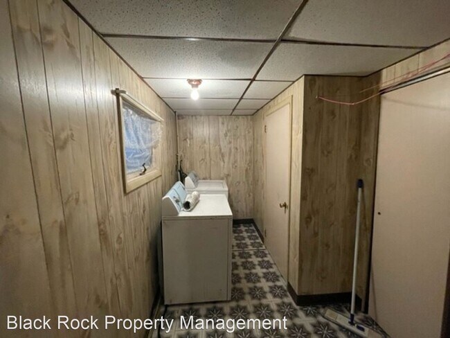 Foto del edificio - 4 br, 2 bath House - 326 W Ridge Street