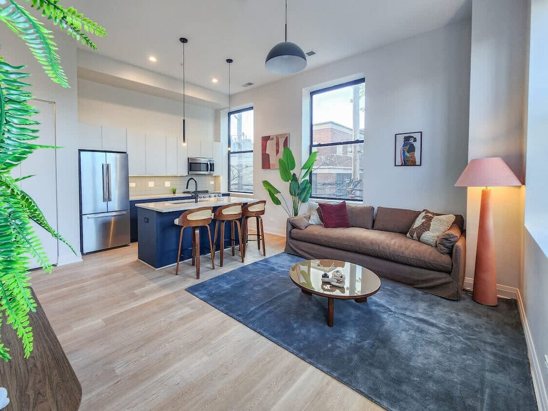 Foto principal - 1934 W North Ave