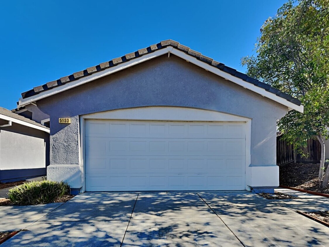 5133 Monitor Pass Way House Rental in Antioch, CA