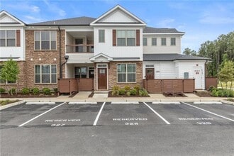 Building Photo - 1503 Kathy Ann Wy E