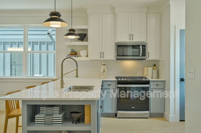 Foto del edificio - 4021 N Indiana Ave