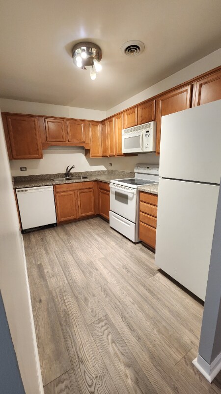 Foto del edificio - 420 Walnut Creek Rd