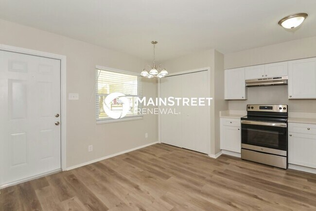 Foto del edificio - 3 Bedroom Pet-Friendly Home in BRADENTON, FL with Main Street Renewal