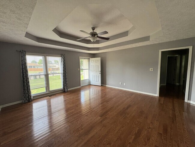 Building Photo - 110 S Dove Ct
