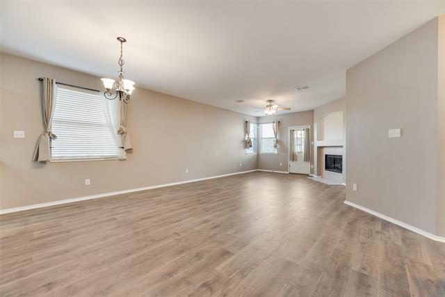 Foto del edificio - 9732 Kingsmill Dr