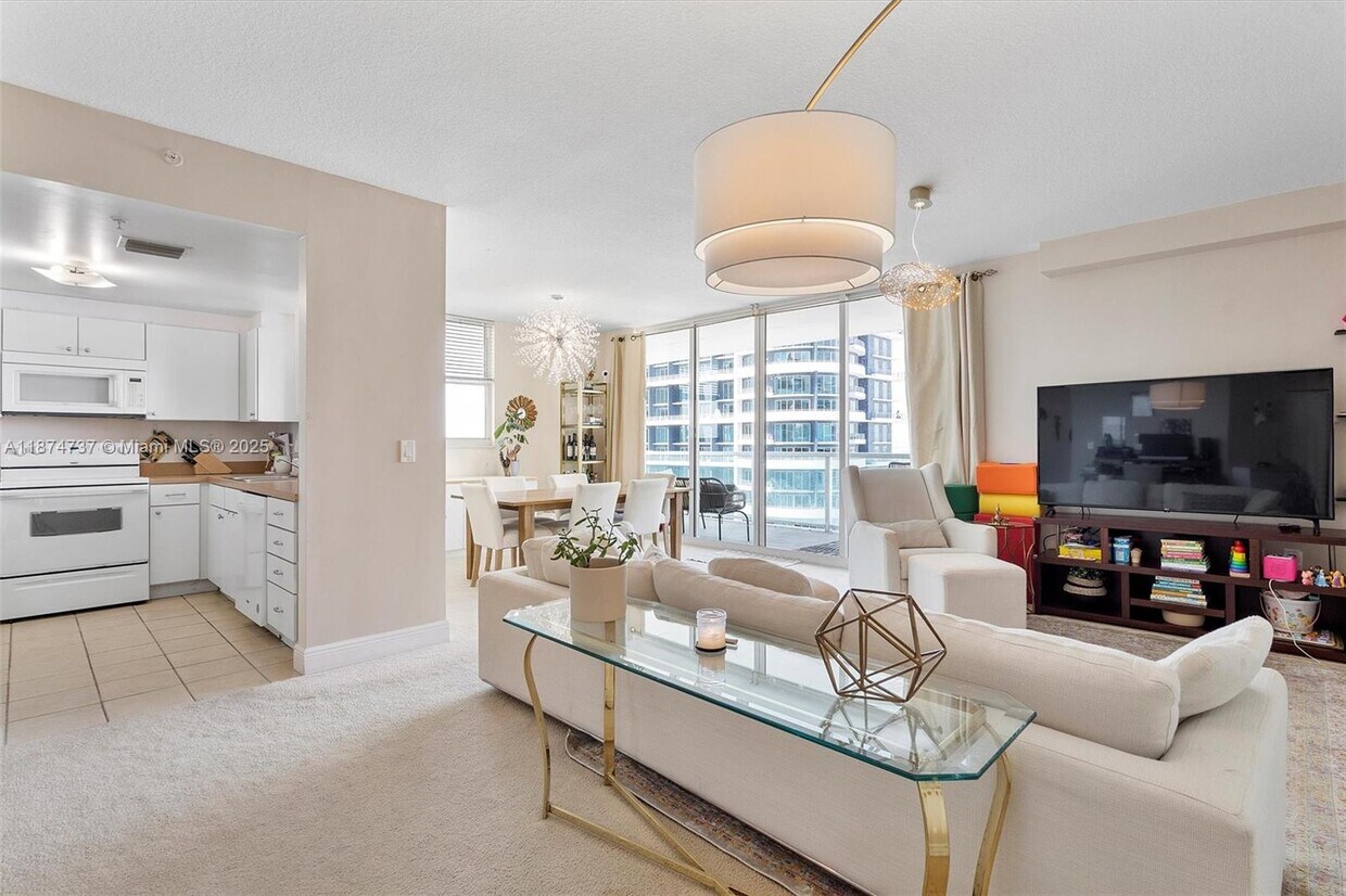 Foto principal - 1250 S Miami Ave